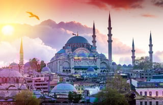 Istanbul: A Dynamic City Where East Meets West Istanbul: A Dynamic City Where East Meets West